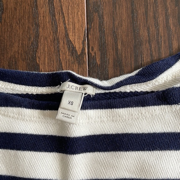 Jcrew - Picture 2 of 4